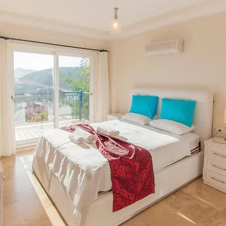 Sleeps 6 Pool Air Con Wifi Villa *